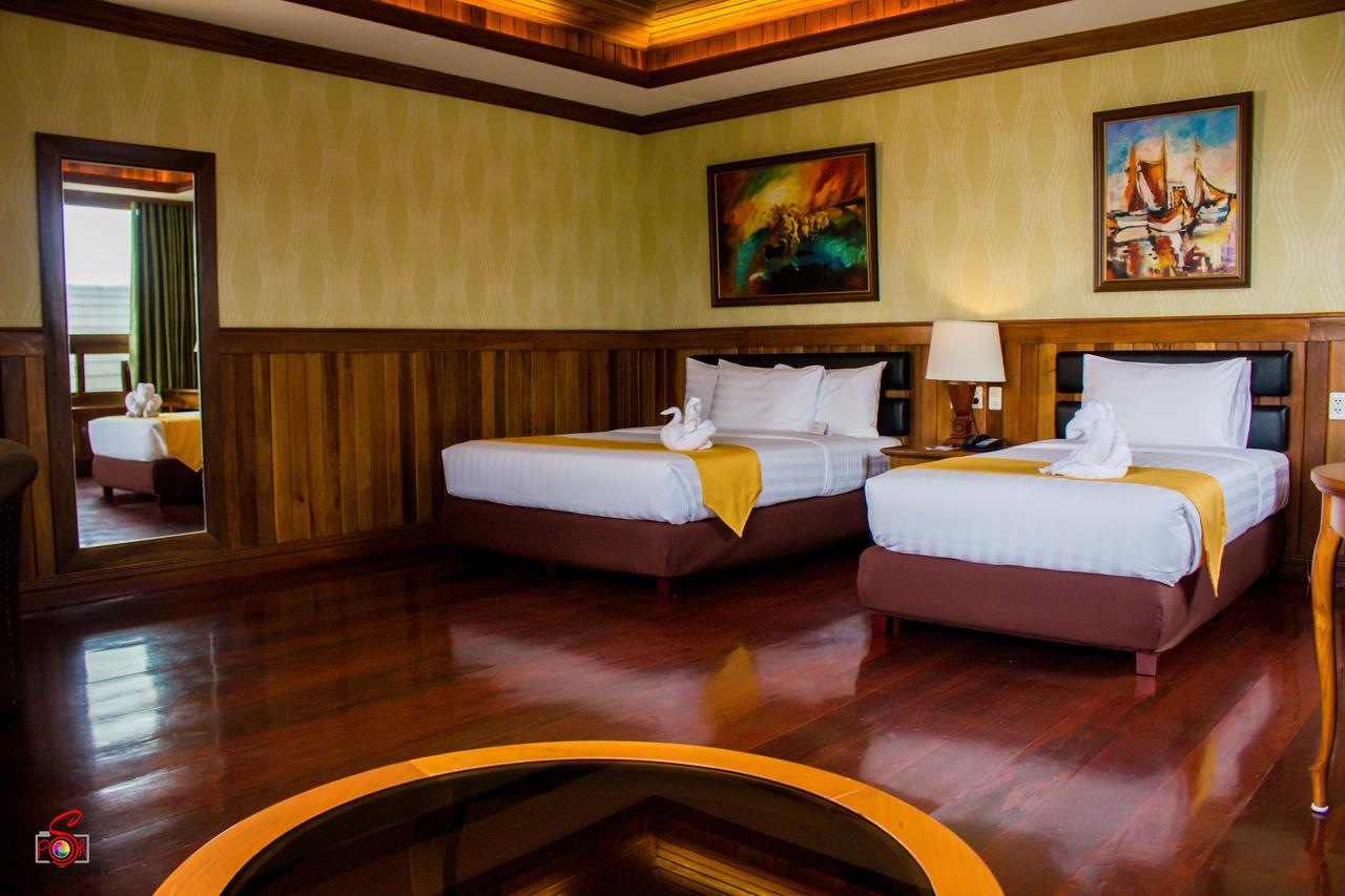Alta D' Tagaytay Hotel Tagaytay City Buitenkant foto