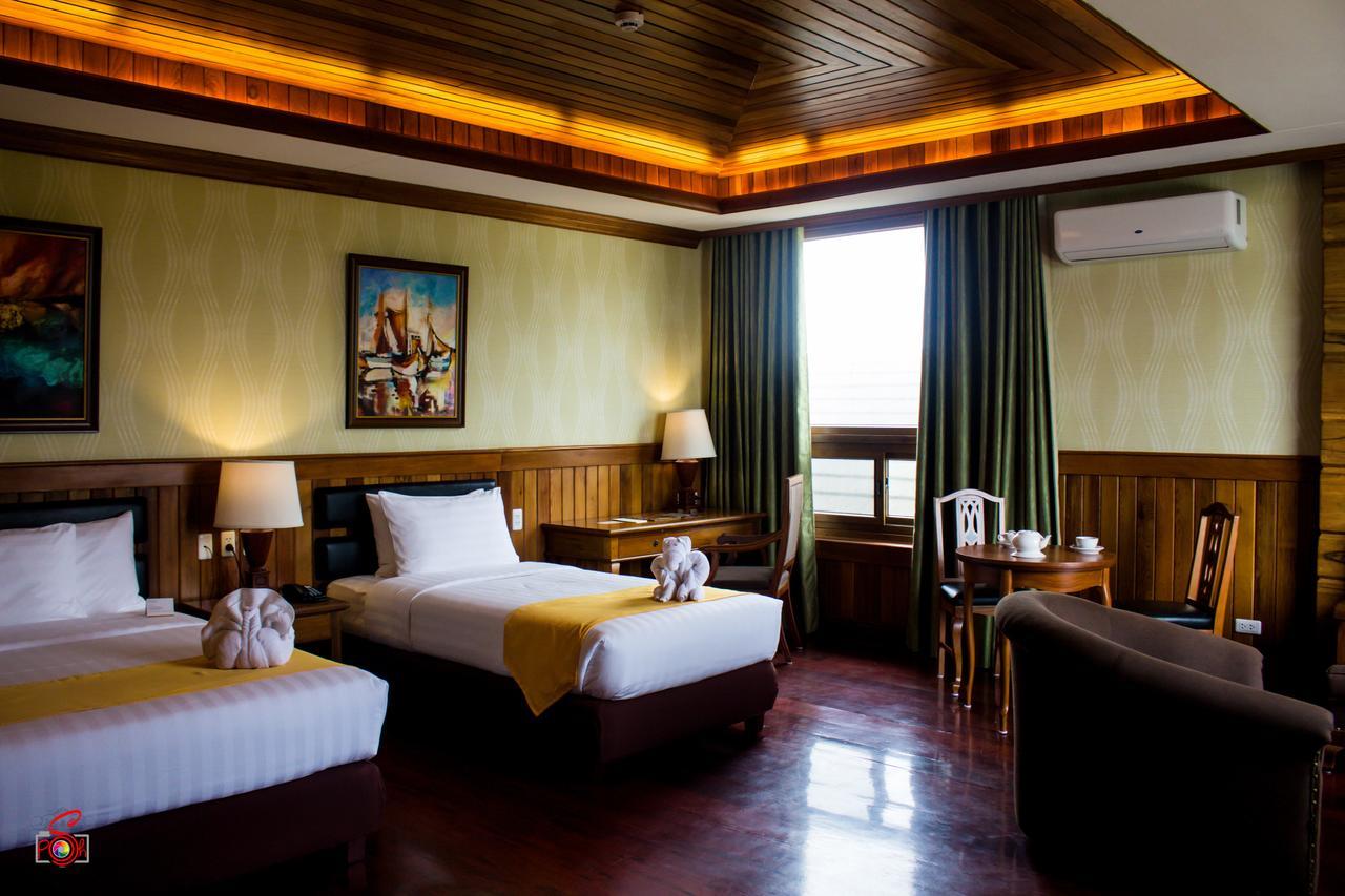 Alta D' Tagaytay Hotel Tagaytay City Buitenkant foto